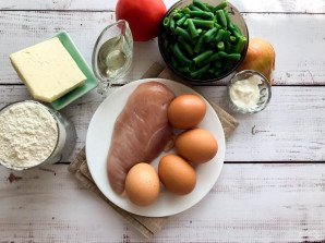 Киш с курицей и стручковой фасолью