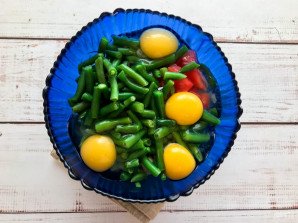 Киш с курицей и стручковой фасолью