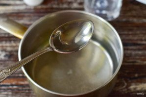 Кисло-сладкие маринованные огурцы