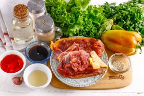 Китайский салат с курицей терияки