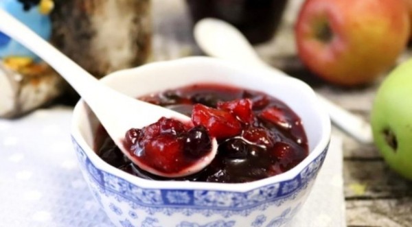 Клюквенное варенье с айвой и имбирем, пошаговый рецепт с фото