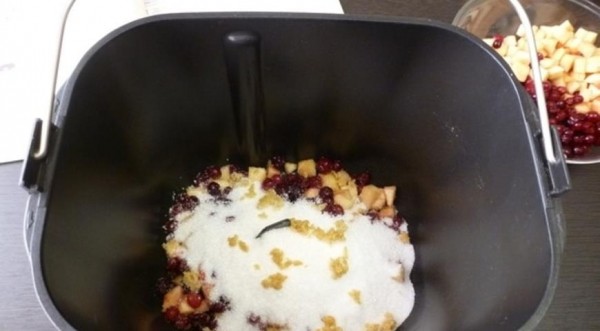 Клюквенное варенье с айвой и имбирем, пошаговый рецепт с фото