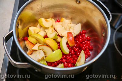 Компот из калины и яблок