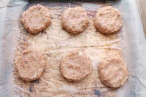 Котлеты "Охотничьи"