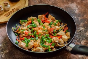 Курица с грибами по-китайски