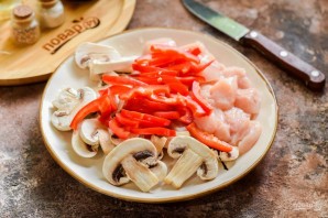 Курица с грибами по-китайски