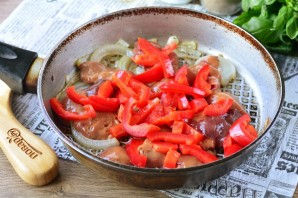 Куриная печень с болгарским перцем