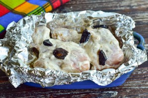 Куриные ножки с черносливом Куриные ножки с черносливом