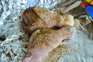 Куриные ножки с черносливом Куриные ножки с черносливом