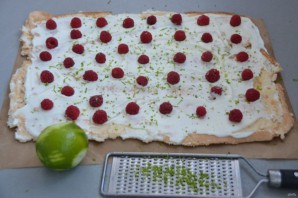 Меренговый рулет с маскарпоне Меренговый рулет с маскарпоне