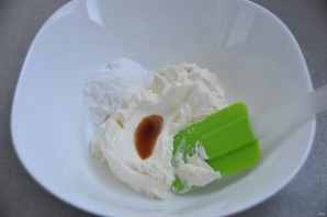 Меренговый рулет с маскарпоне