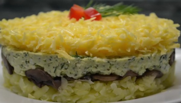 Новогодние салаты 2021 — 21 рецепт самых вкусных и красивых салатов на Новый Год Новогодние салаты 2021 — 21 рецепт самых вкусных и красивых салатов на Новый Год