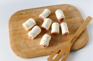 Охотничьи колбаски в тесте