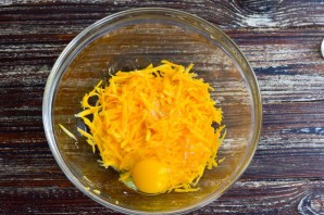 Оладьи из тыквы и овсяных хлопьев Оладьи из тыквы и овсяных хлопьев