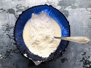 Оладьи с фруктами Оладьи с фруктами