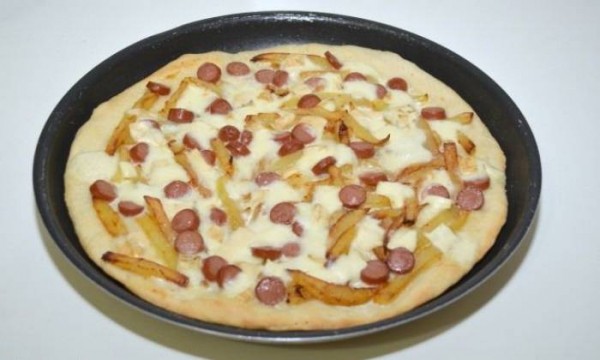 Пицца — 7 рецептов в домашних условиях в духовке с дрожжевым тестом