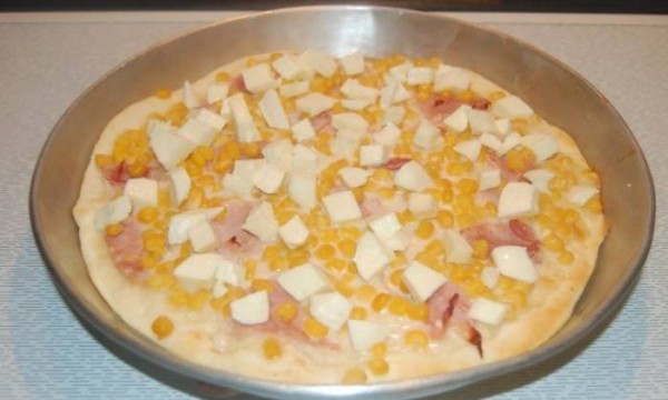 Пицца — 7 рецептов в домашних условиях в духовке с дрожжевым тестом