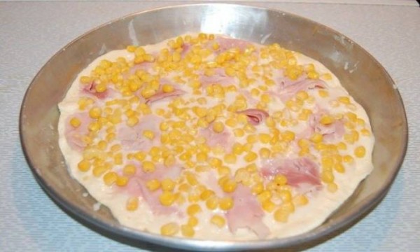 Пицца — 7 рецептов в домашних условиях в духовке с дрожжевым тестом