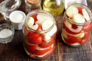 Помидоры половинками без стерилизации на зиму