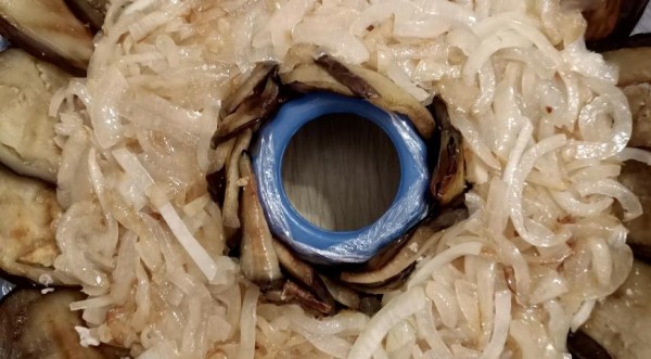 Салат с курочкой и баклажаном-гриль, пошаговый рецепт с фото