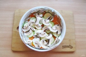 Скумбрия с овощами в пароварке