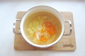 Сливочный суп с красной рыбой