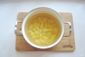 Сливочный суп с красной рыбой