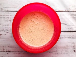 Сметанный бисквит в мультиварке