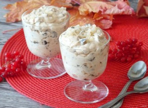 Сметанный крем с черносливом