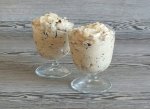 Сметанный крем с черносливом