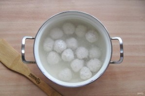 Солянка с фрикадельками