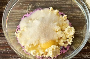 Сырники с цукатами Сырники с цукатами