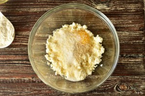 Сырники с кунжутом