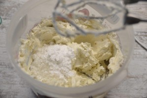 Торт с ягодами без выпечки