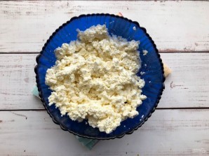 Творожная запеканка с помидорами