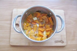 Тыквенный суп с мясом краба