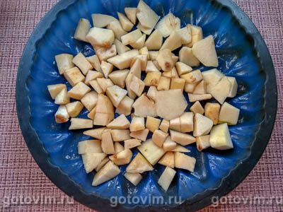 Заливной пирог с грушами на кефире Заливной пирог с грушами на кефире