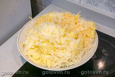 Запеканка из тертого картофеля с куриной грудкой и овощами Запеканка из тертого картофеля с куриной грудкой и овощами
