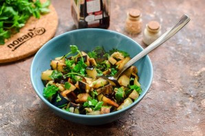 Баклажаны с чесноком Баклажаны с чесноком