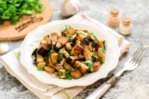 Баклажаны с чесноком Баклажаны с чесноком