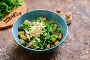 Баклажаны с чесноком Баклажаны с чесноком