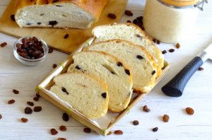 Батон с изюмом