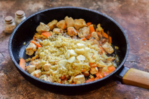 Булгур с индейкой и овощами Булгур с индейкой и овощами