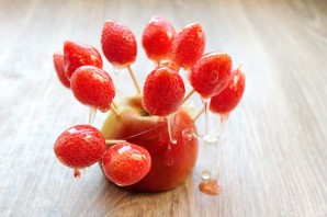 Карамелизированная клубника