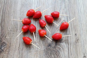 Карамелизированная клубника