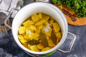 Картофельная запеканка с печенью трески