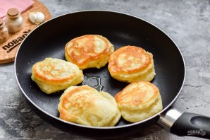 Картофельные оладьи на кефире Картофельные оладьи на кефире