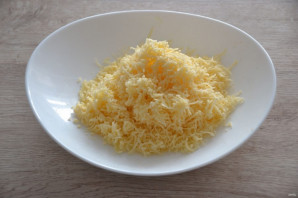 Киш с копченой курицей Киш с копченой курицей