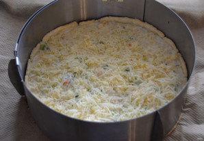 Киш с копченой курицей Киш с копченой курицей