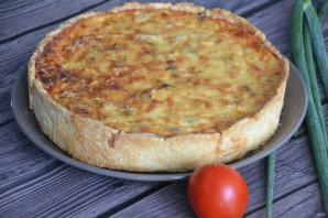 Киш с копченой курицей Киш с копченой курицей